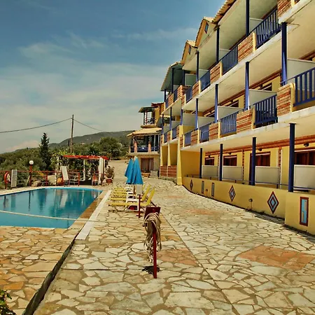 Hotell Politia Áyios Nikítas