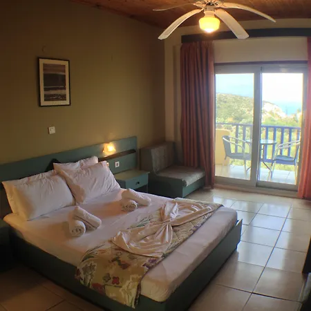 Hotell Politia Áyios Nikítas