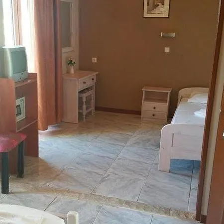 Hotell Politia Áyios Nikítas